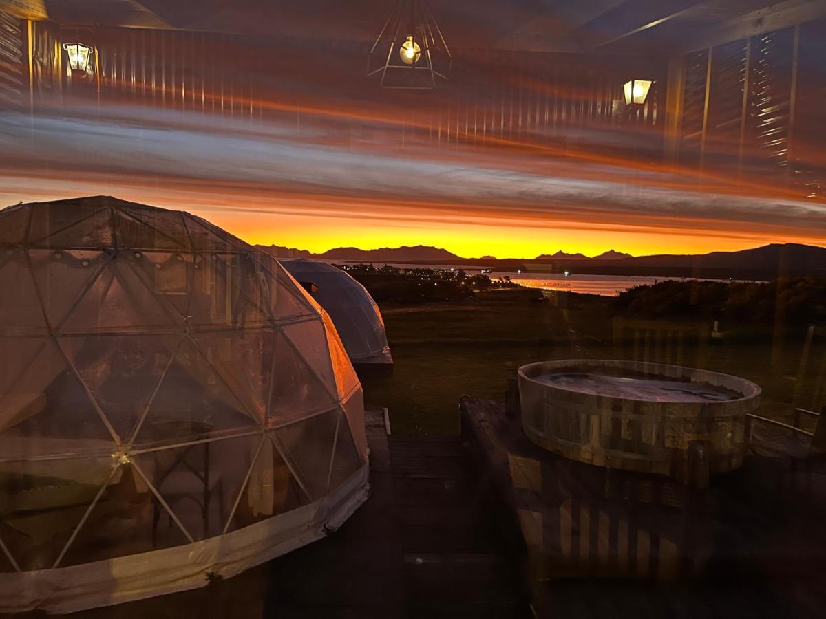 Garden Domes Villa Puerto Natales Bagian luar foto