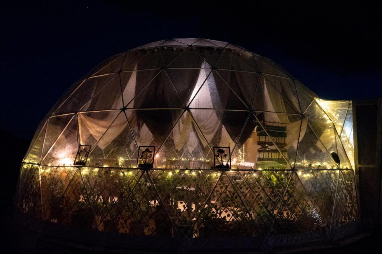 Garden Domes Villa Puerto Natales Bagian luar foto