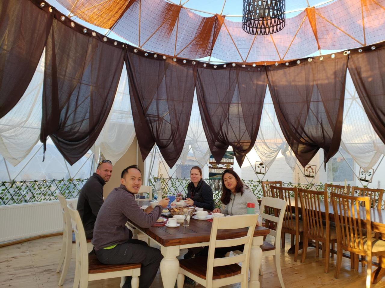 Garden Domes Villa Puerto Natales Bagian luar foto